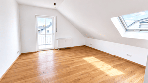 Keine Käuferprovision ! Charmante, sonnige 2-Zimmer-DG-Wohnung mit EBK in Bestlage von Allach – 80999 München – Vorschaubild 3