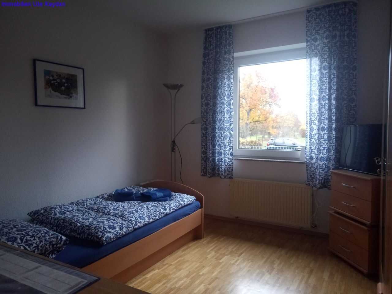 möbliertes Zimmer in gepflegter Berufstätigen-WG, Monteurzimmer