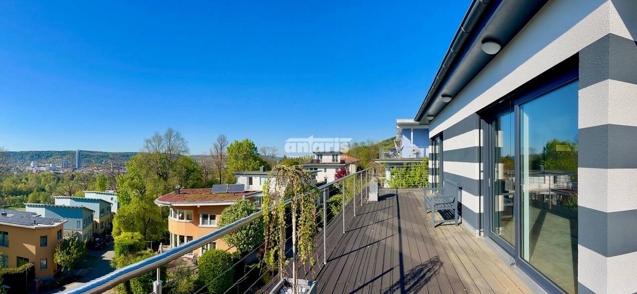 antaris Immobilien GmbH ** exklusive Penthousewohnung mit atemberaubendem Blick über Jena**