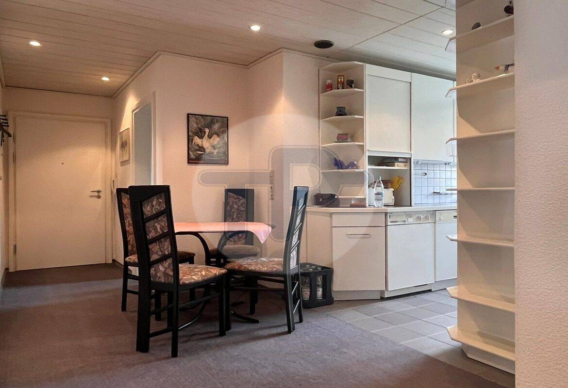 NEUER PREIS! SCHÖNE 3-ZIMMER WOHNUNG MIT LOGGIA UND TAGESLICHTBAD, IN RUHIGER ZENTRALER LAGE – München – Vorschaubild 5