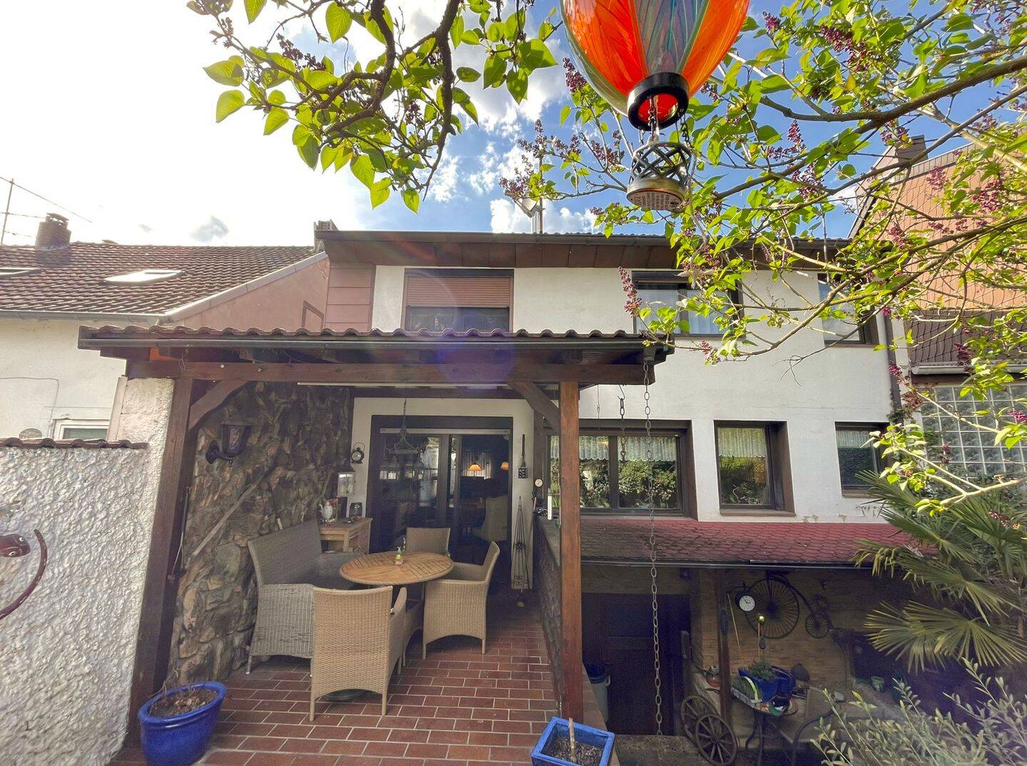 EFH mit schönem Garten in Saarbrücken-Güdingen