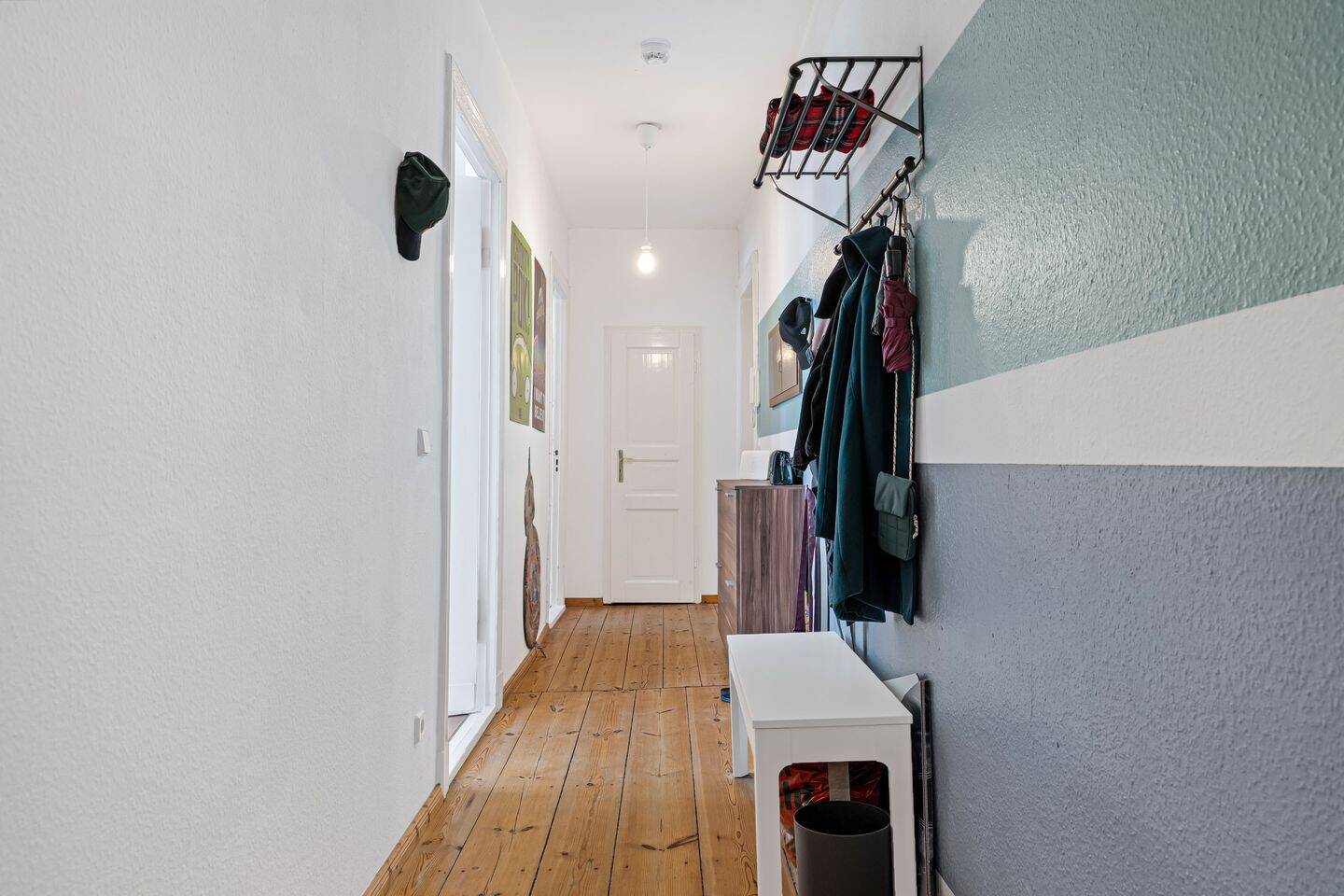 Klassischer Altbau trifft Kapitalanlage - 2-Zimmer-Wohnung mit Potenzial – Berlin – Vorschaubild 3
