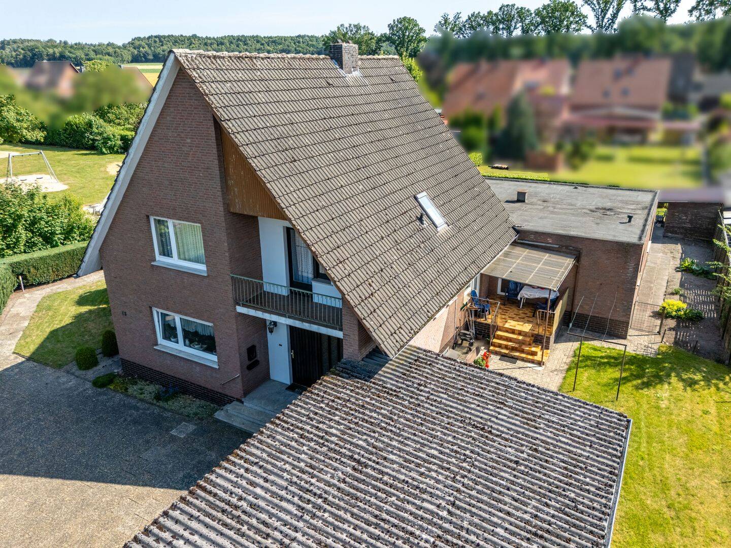 Familienhaus mit Einliegerwohnung in ruhiger Lage (Mehrgenerationenhaus) – Bramsche – Vorschaubild 2
