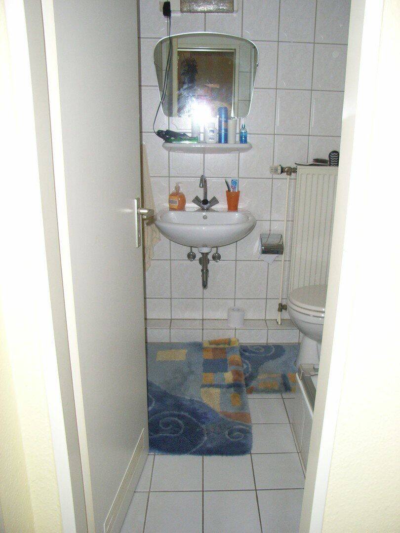 Sehr schöne Dreizimmer Nichtraucher Wohnung – Wuppertal – Vorschaubild 7