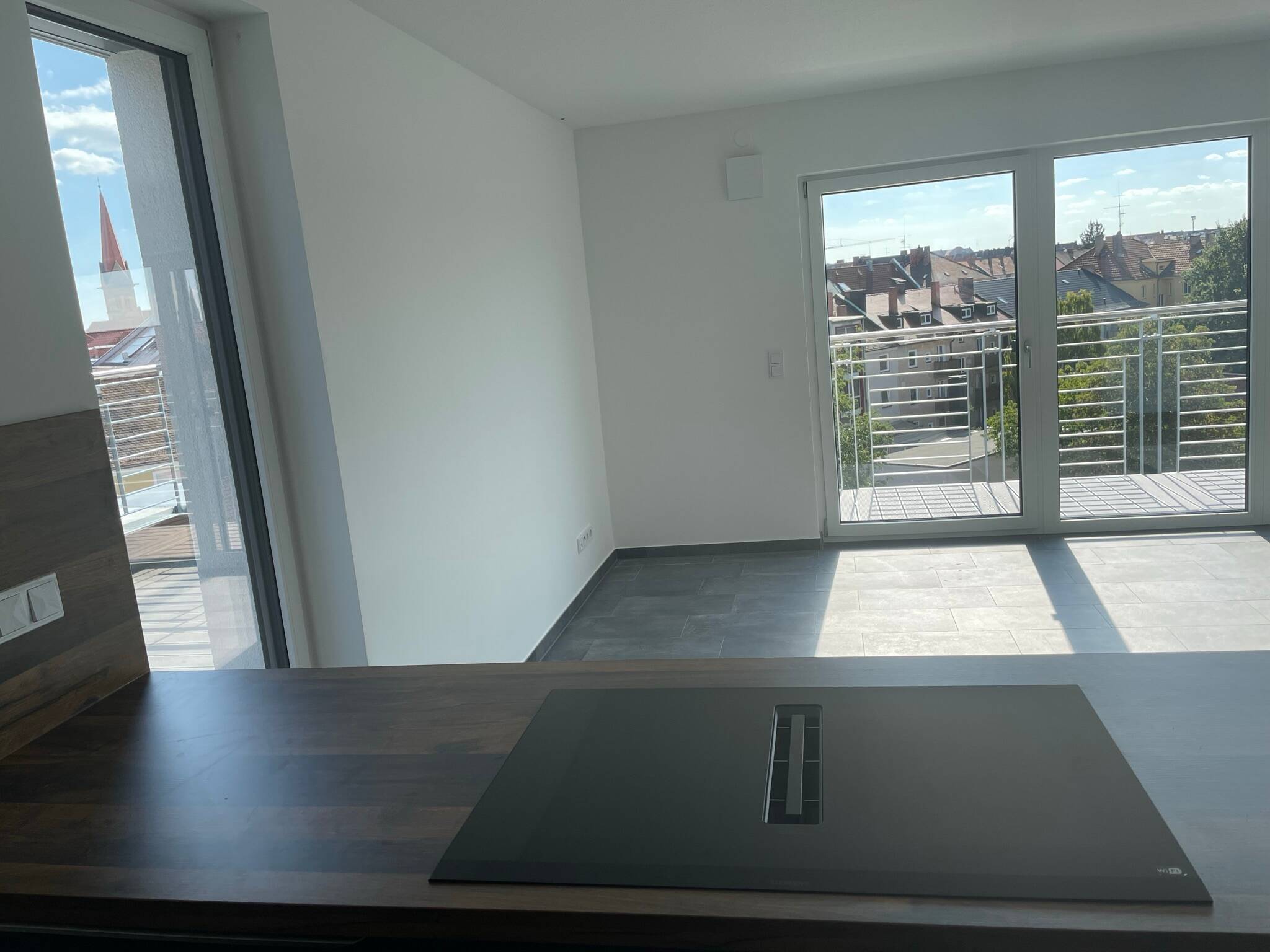 Neubau 2-Zimmer-Wohnung mit gehobener Innenausstattung mit EBK – Nürnberg – Vorschaubild 5