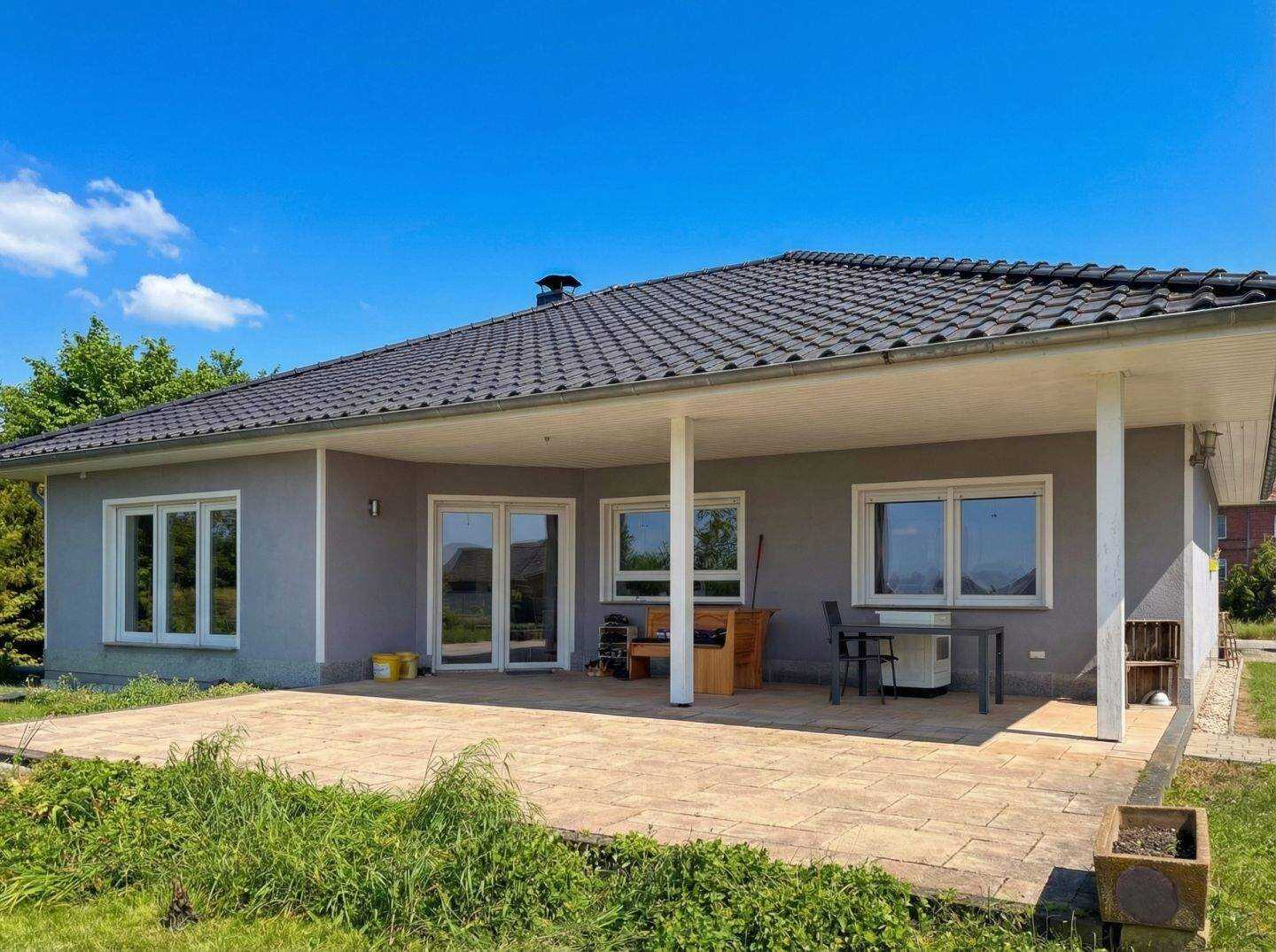 Wohnen auf einer Ebene - moderner Bungalow mit Traumgrundstück in Dabrun – Kemberg – Bild 1 von 9
