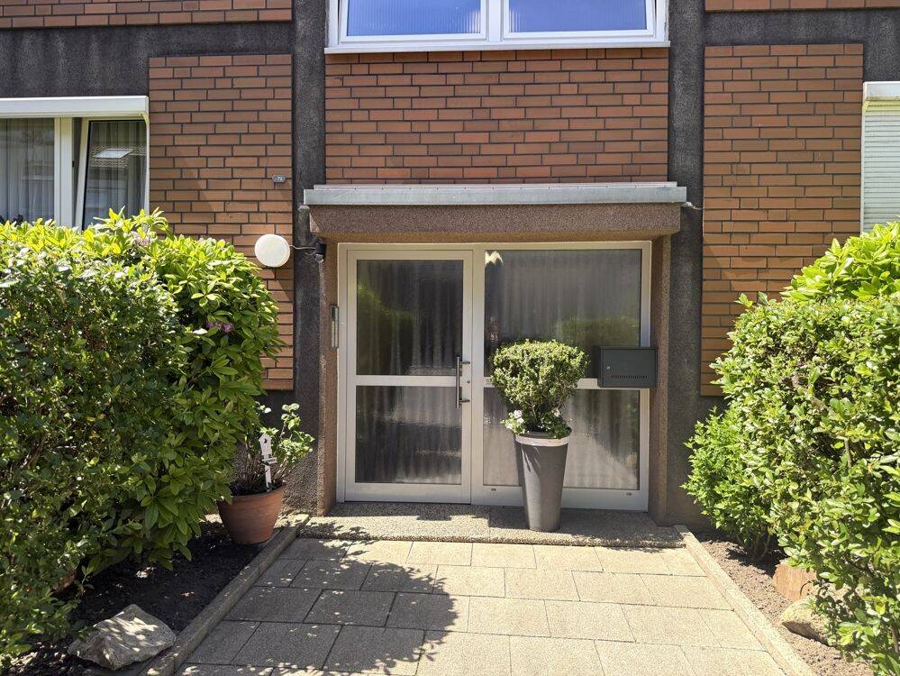 Bezugsfreie Eigentumswohnung mit Weitblick zwischen Essen-Kray und Leithe ca. 81m² im 4.OG