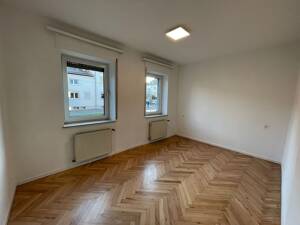 WG-Zimmer ++ Zentralgelegen nähe Campus + mit einem Billiardtisch – 74072 Heilbronn – Vorschaubild 2