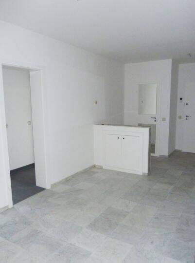 Köln-Marienburg - Luxuriöse 5-Zimmer- Maisonettewohnung mit großen Terrassen und privatem Garten – Köln – Vorschaubild 6
