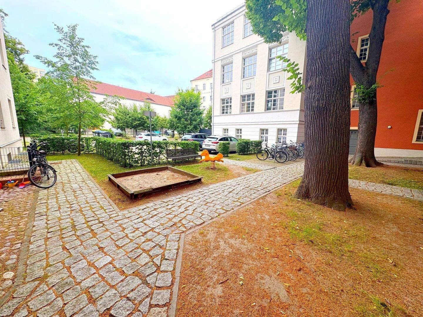 Historisches Potsdam: LEBEN als Familie oder Single im bezugsfreien & liebevoll sanierten Baudenkmal – Potsdam – Vorschaubild 7