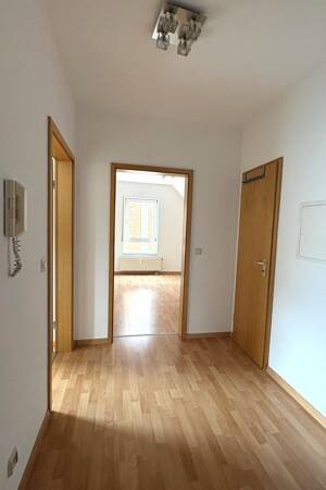 Attraktive, freie 2 ½-Zimmer-DG-Wohnung mit Stellplatz – 70563 Stuttgart – Vorschaubild 7