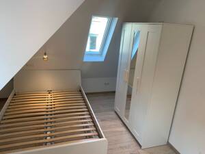 Moderne vollmöblierte 2,5 Zi-Wohnung in S-Gaisburg kernsaniert und hochwertig ausgestattet mit Garten – 70186 Stuttgart – Vorschaubild 4
