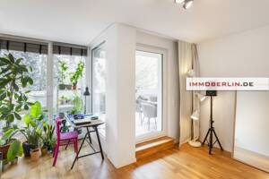 IMMOBERLIN.DE - Energieeffizienzklasse A: Moderne Wohnung mit großzügigem Balkon & Tiefgaragenplatz – 12437 Berlin – Vorschaubild 3