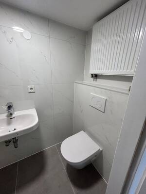 Erstbezug nach Kernsanierung - Moderne Wohnung mit 2 Klimaanlagen am Rudolfplatz – 50672 Köln – Vorschaubild 6