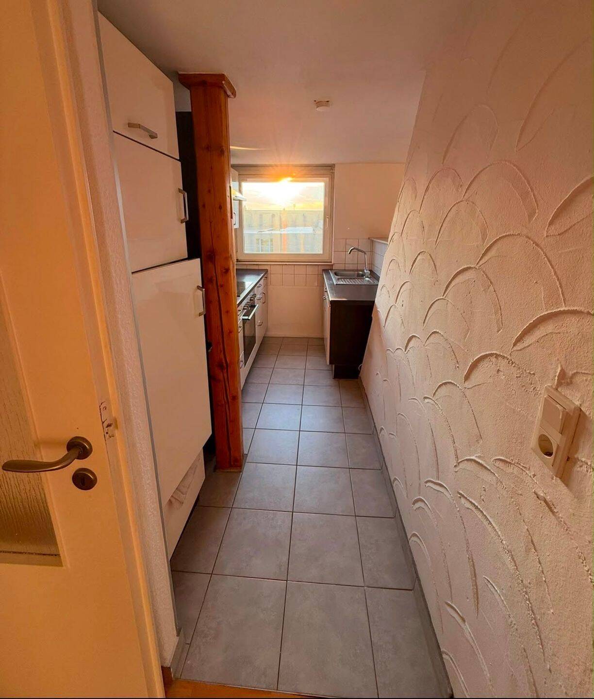 Gepflegte Dachgeschosswohnung im 3-Familienhaus in zentraler Lage – Hamm – Vorschaubild 6