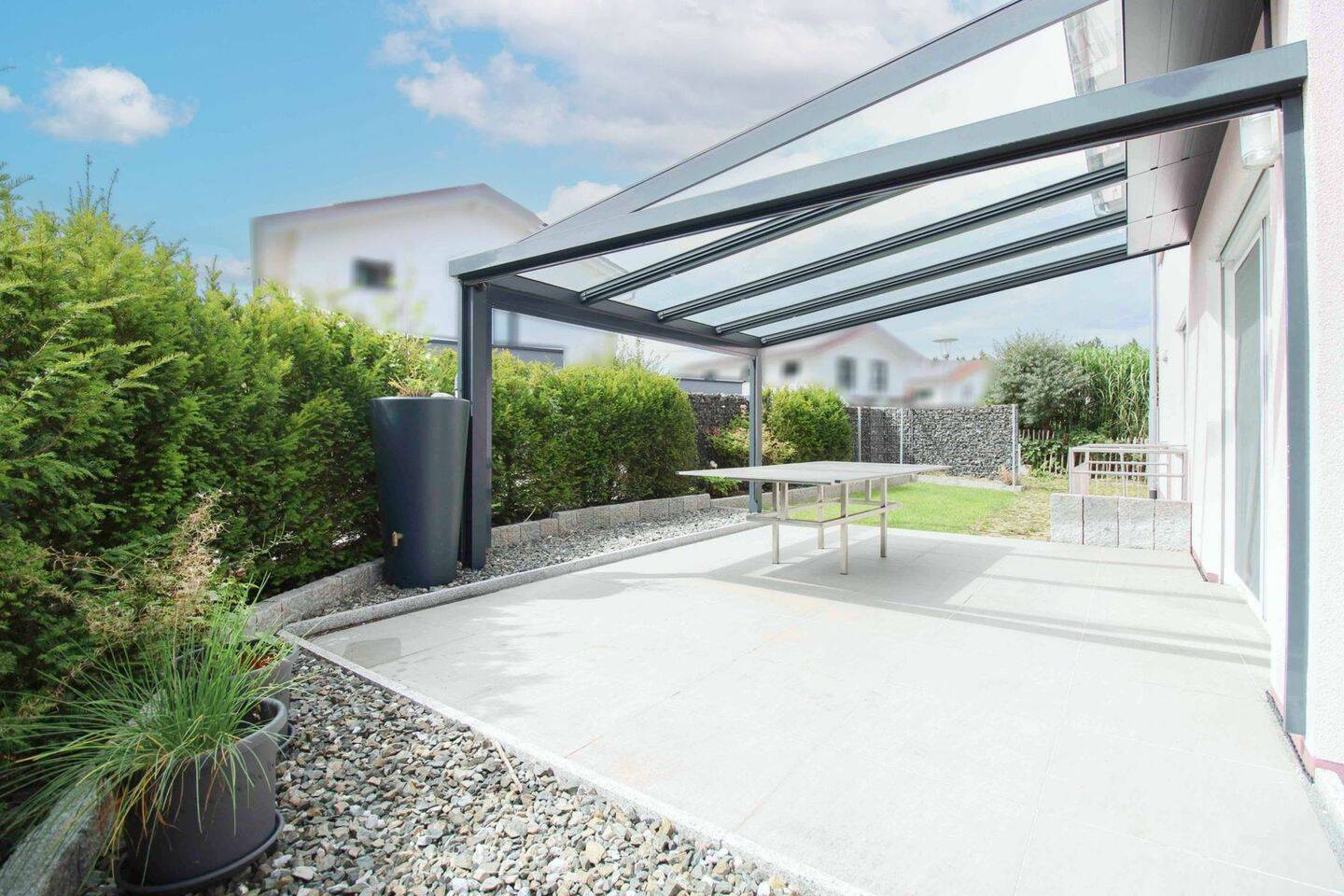 Creme de la Creme: Neuwertiges Einfamilienhaus mit 2 Einfahrten, eine Garage, PV und Solaranlage – Kempten (Allgäu) – Vorschaubild 7