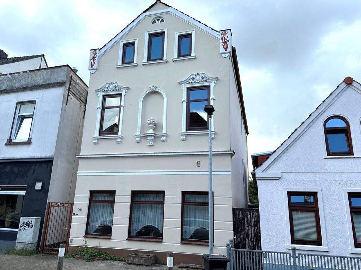 VEGESACK-CITY! Freistehendes, großes 2-Familien-Jugendstilhaus mit Stuck-Fassade in ruhiger Wohnlage – 28757 Bremen – Bild 1 von 9