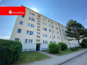 Ruhiges Wohnen in Jena-Nord: Zeitlose Wohnung mit Balkon, EBK und Tageslichtbad