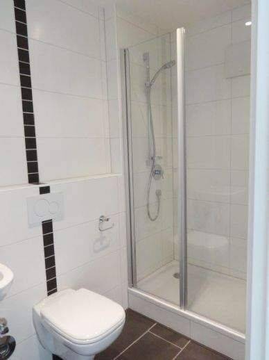 ** NÜRNBERG NÄHE FH ** tolles Apartment mit Balkon, Einbauküche im DG – Nürnberg – Vorschaubild 3