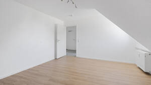 Umfangreich renovierte 2-Zimmer-Wohnung inkl. EBK in zentraler Lage von Mailing – 85055 Ingolstadt – Vorschaubild 7
