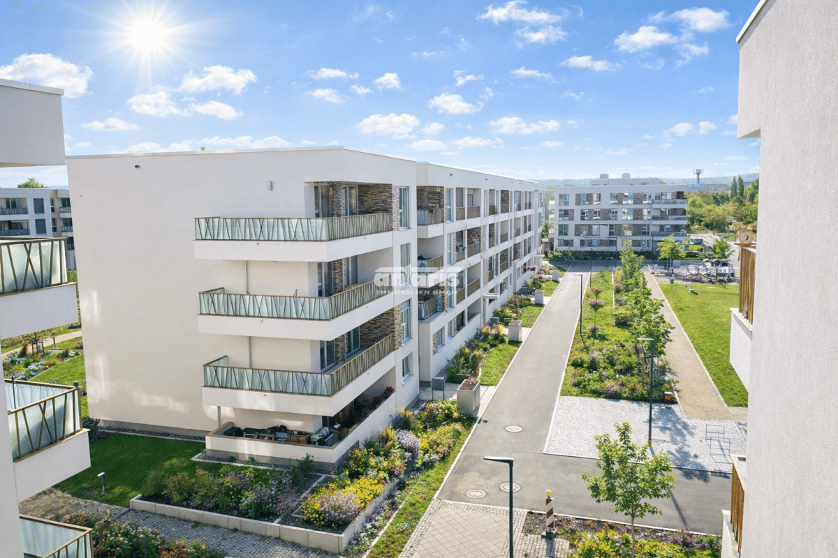 antaris Immobilien GmbH **Perfekt geschnittene 3-Raum-Wohnung mit Balkon & Tiefgarage** – 99085 Erfurt – Bild 1 von 6