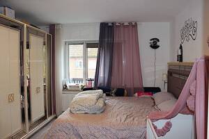 Ruhige vermietete Eigentumswohnung mit Balkon und viel Tageslicht nahe dem Center, der Fußgängerzone und dem Bahnhof – 22143 Hamburg – Vorschaubild 4