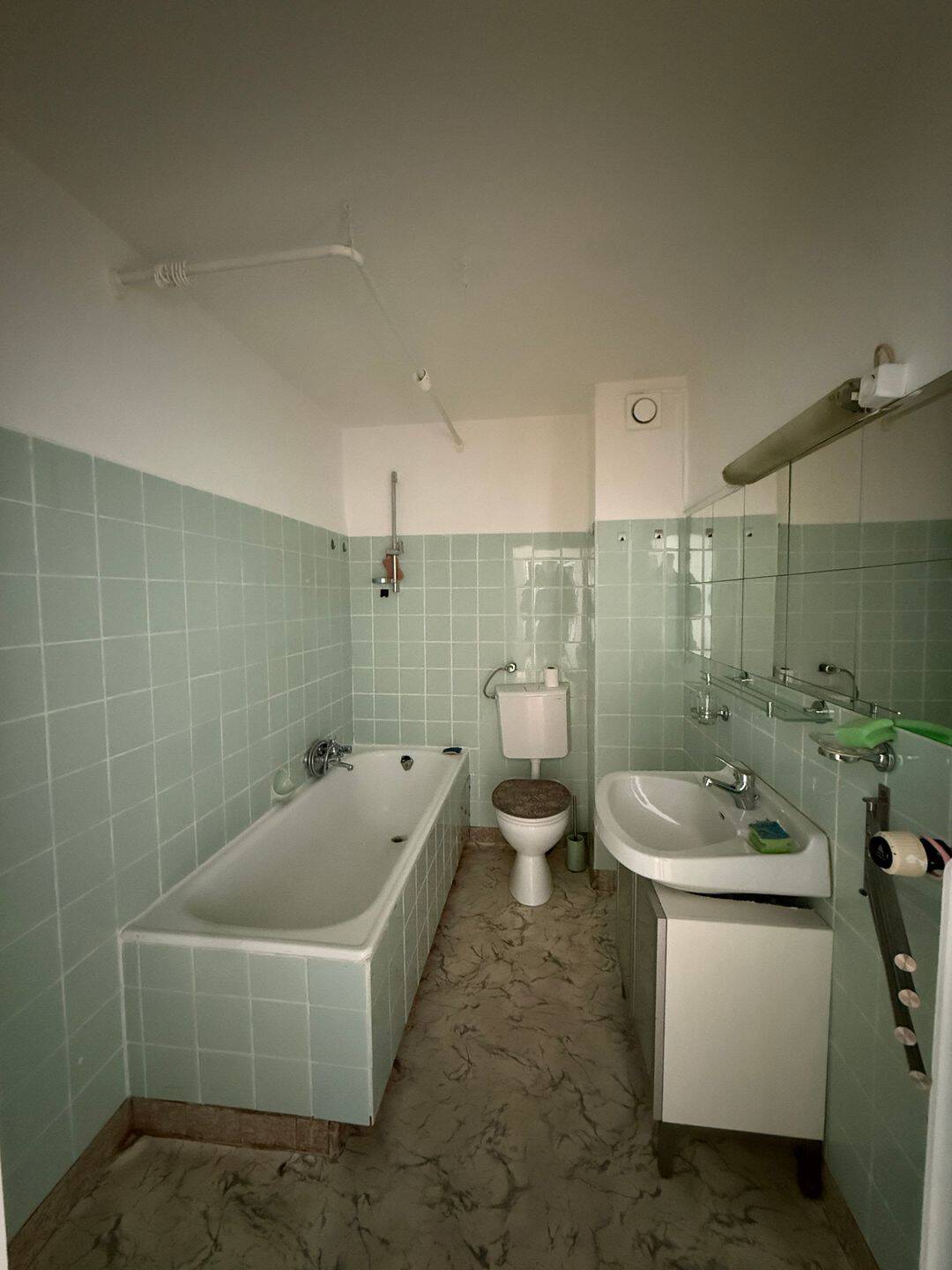 St-Arnual - großzügig geschnittene Wohnung – Saarbrücken – Vorschaubild 4
