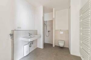 Attraktive Dachgeschosswohnung mit Balkon im Neubauquartier Poppenbüttel – 22399 Hamburg – Vorschaubild 7