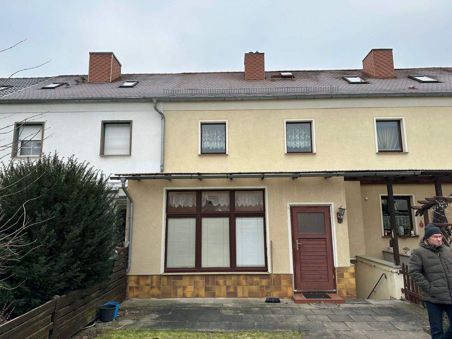 Renovierungsbedürftiges Reihenhaus mit Garage und Garten in Zerbst – Zerbst/Anhalt – Vorschaubild 3