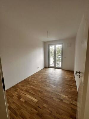 Ihre neue Familienwohnung im Erstbezug mit Balkon. – 1127 Dresden – Vorschaubild 9