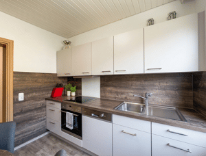 Sofort verfügbar: Helle 3,5-Zimmer-Wohnung mit Balkon in Ingolstadt. Ideal für Ihr neues Zuhause! – 85055 Ingolstadt – Vorschaubild 2