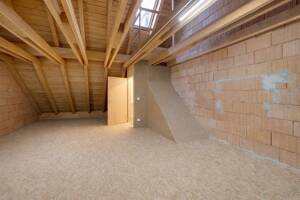 AIGNER - Investitionschance: Reihenmittelhaus mit Mehrfamilienpotential – 81249 München – Vorschaubild 7