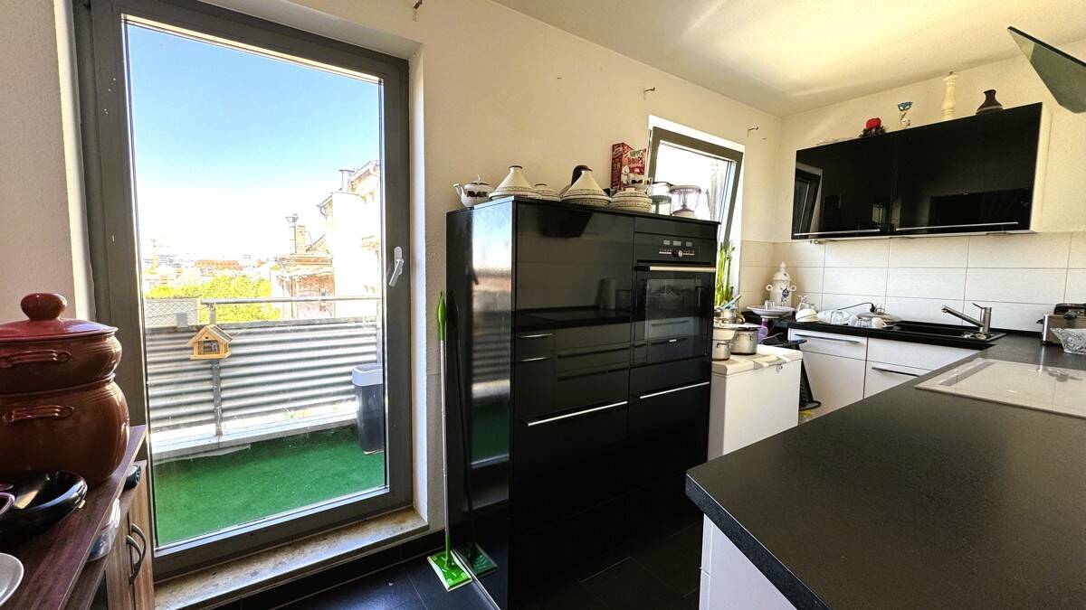 Moderne Penthouse-Wohnung mit Balkon im Herzen von Leipzig – Leipzig – Vorschaubild 4