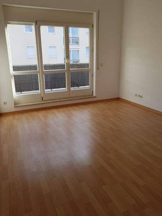 Lichtdurchflutete sonnige 2-R-Terrassenwohng. in ruhiger grüner Lage von Dresden-Cotta – Dresden – Vorschaubild 4