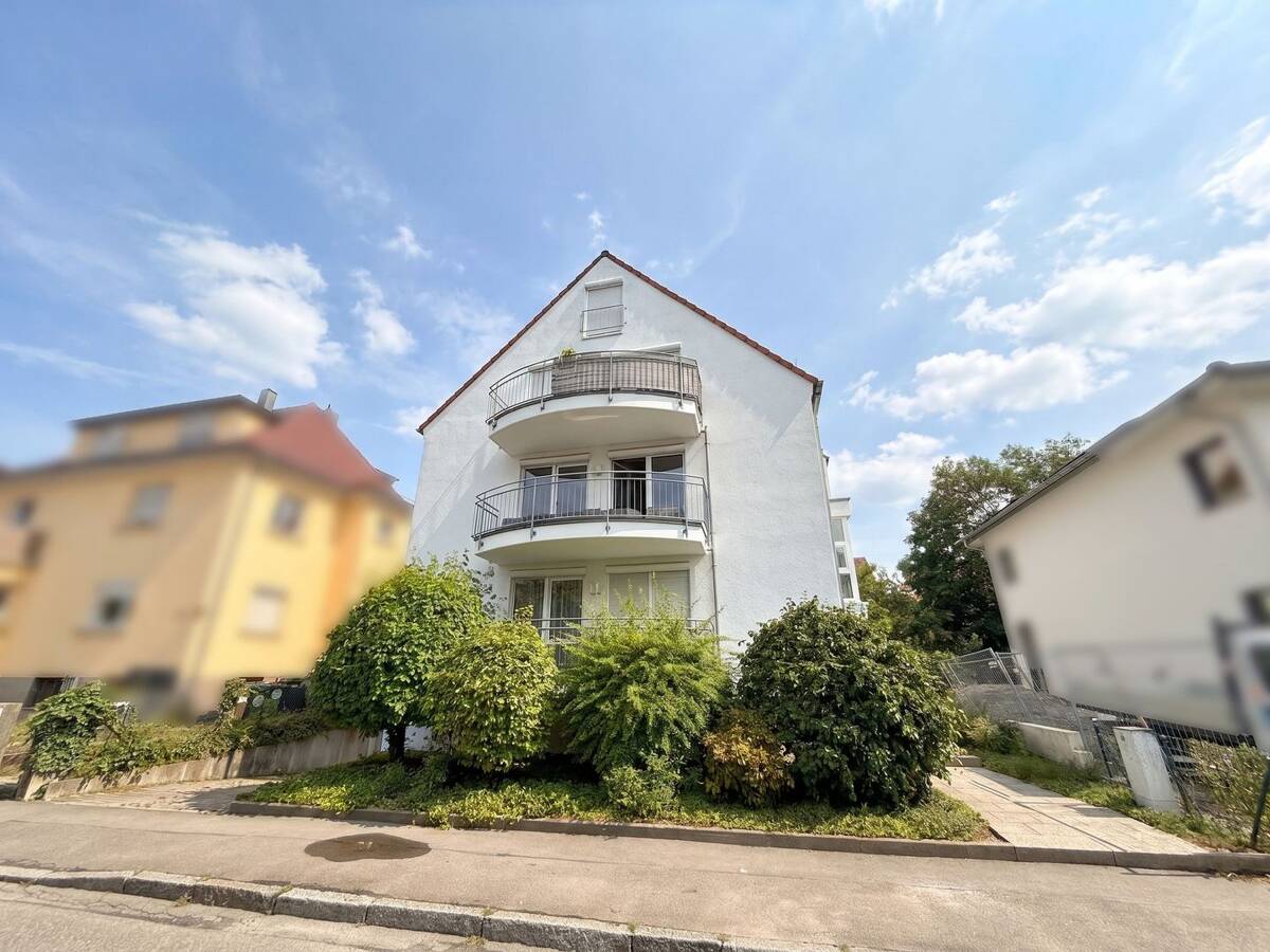 SILLENBUCH: Lichtdurchflutete Maisonette in gefragter Lage – 70619 Stuttgart – Bild 1 von 9