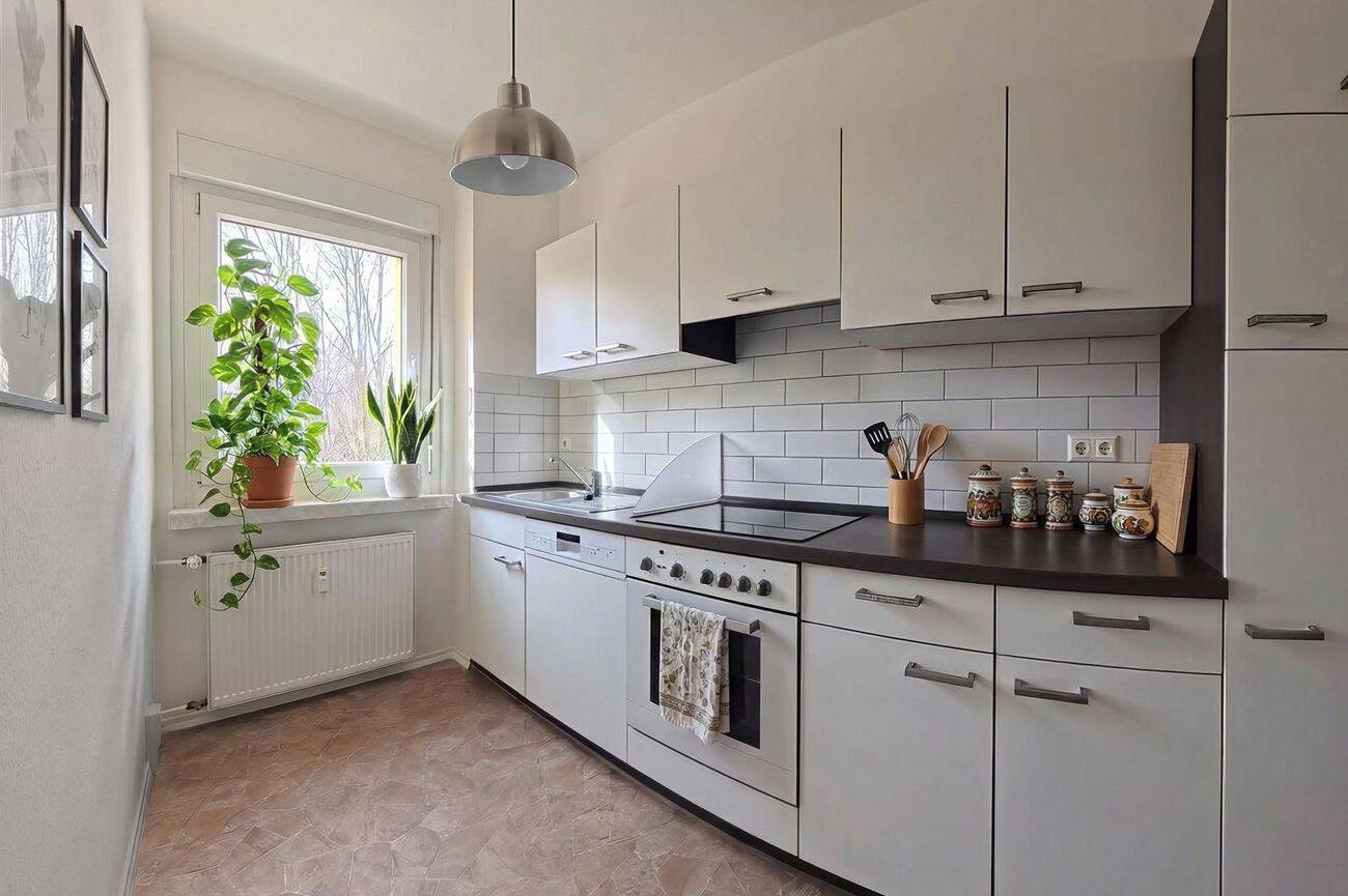 Größe erleben! 4 Zimmer mit Aufzug, 2 Bäder und Sonnenbalkon! – Chemnitz – Vorschaubild 5