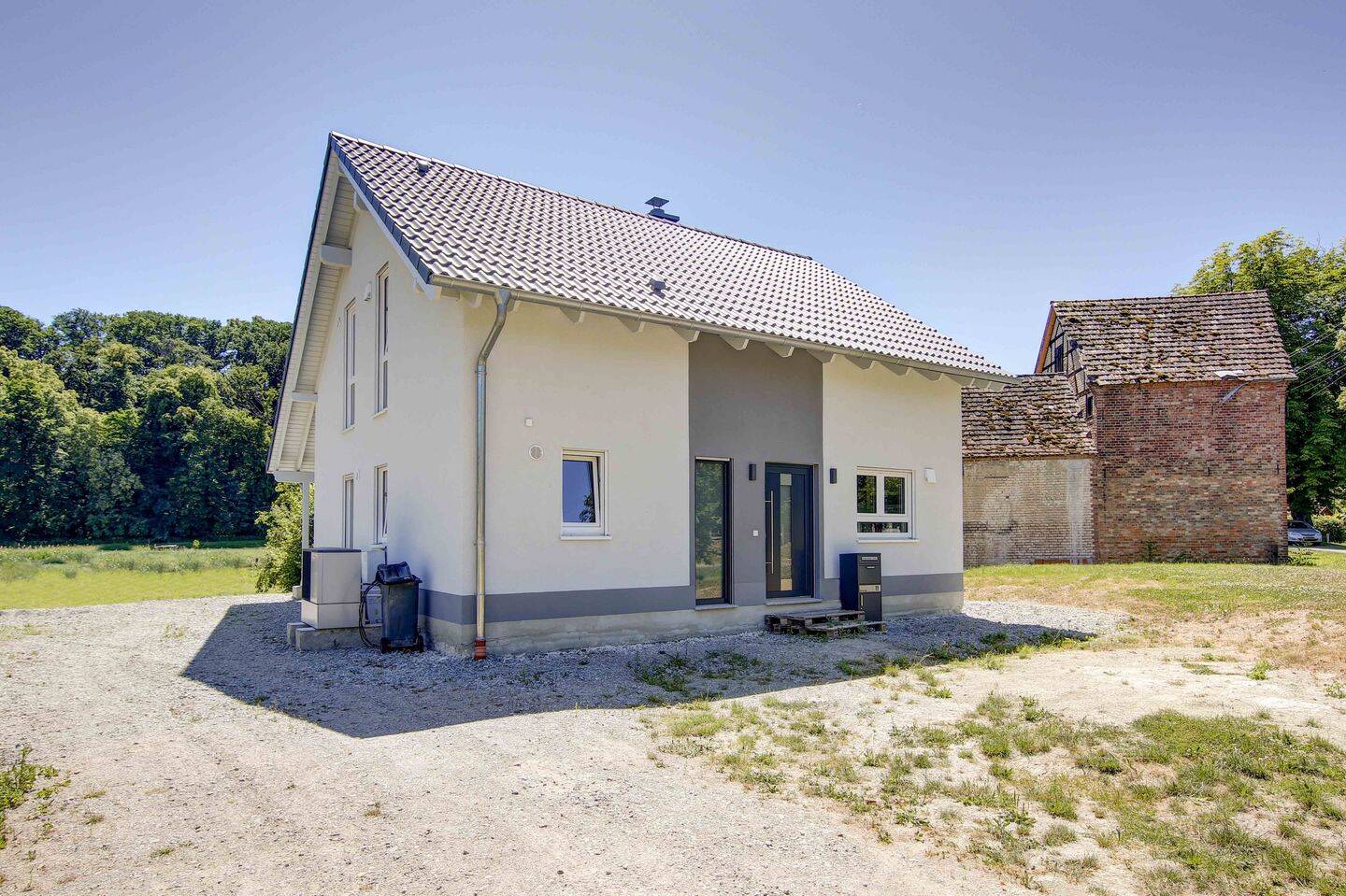 2023 Haus | EFH neuwertiges Einfamilienhaus | EBK Küche | Kaminanschluss | Garten | großes Grundstück | ruhige Lage | SHK Gumperda nahe Kahla u. Jena – Reinstädt – Vorschaubild 6
