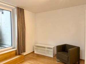 MODERNE VOLL MÖBLIERTE 1 ZIMMER SOUTERRAIN WOHNUNG MIT TERRASSE UND KFZ-STELLPLATZ – 91058 Erlangen – Vorschaubild 6