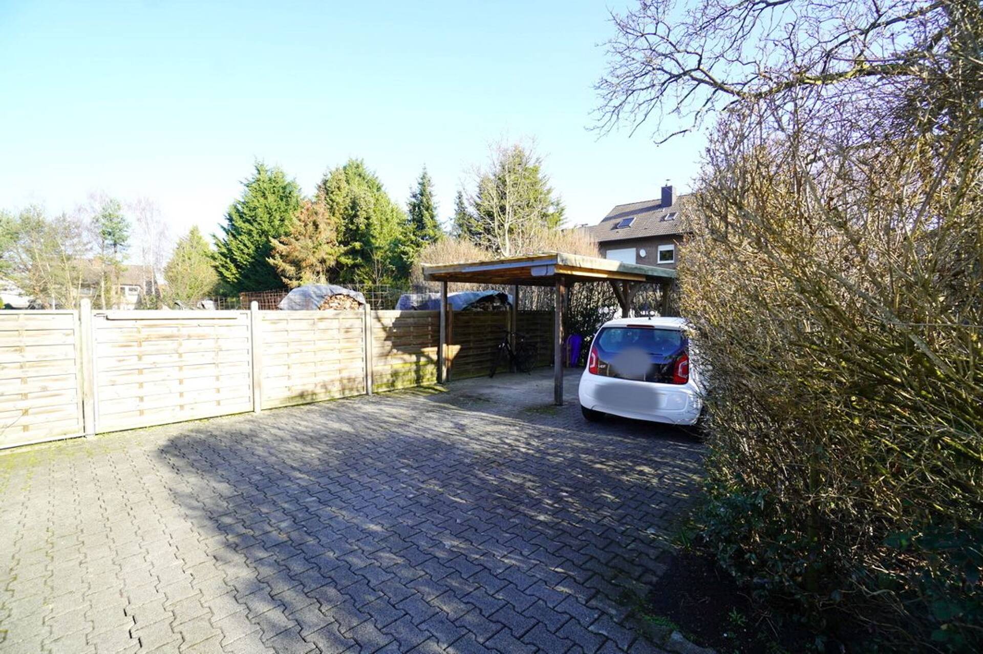 Maisonettewohnung in 33104 Paderborn / Schloß Neuhaus mit 103,6 m² kaufen