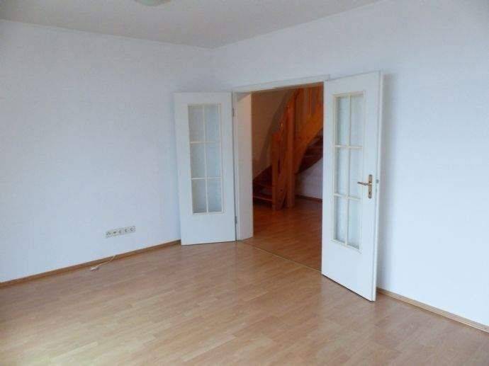 CORDULA IMMOBILIEN 2 Raumapartment Südbalkon, Einbauküche und Stellplatz CORDULA 1243 – Erfurt – Vorschaubild 3