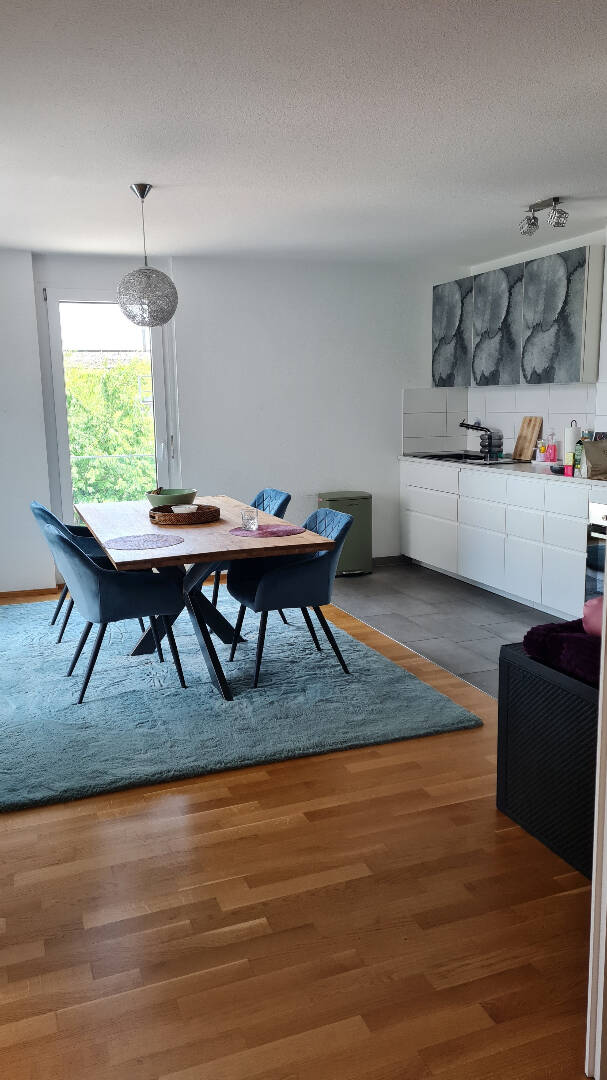 Aufgepasst!  Große, moderne 3-Zimmerwohnung zu vermieten