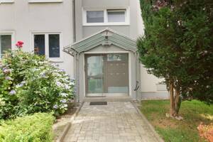 RAUMWUNDER - WUNDERSCHÖNE VIERZIMMERWOHNUNG MIT PERFEKTER AUFTEILUNG