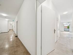 Neuwertige 1,5-Zimmer-Eigentumswohnung mit Balkon im Hochparterre in zentraler Lage Ingolstadts – 85049 Ingolstadt – Vorschaubild 7