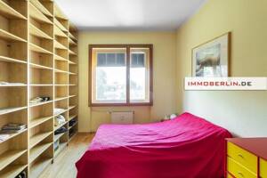 IMMOBERLIN.DE - Hell & stimmungsvoll! Altbauwohnung mit Loggia beim Tempelhofer Feld – 12101 Berlin – Vorschaubild 6