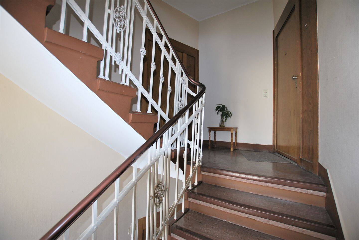 Wohnung in Saarbrücken im Nauwieser Viertel ideal für 2 Pers., Balkon + Küche zu vermieten! – Saarbrücken – Vorschaubild 3