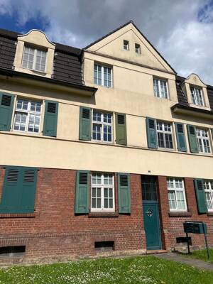 SOMMERAKTION* VERMIETETE ZWEI ZIMMER ERDGESCHOSSWOHNUNG!