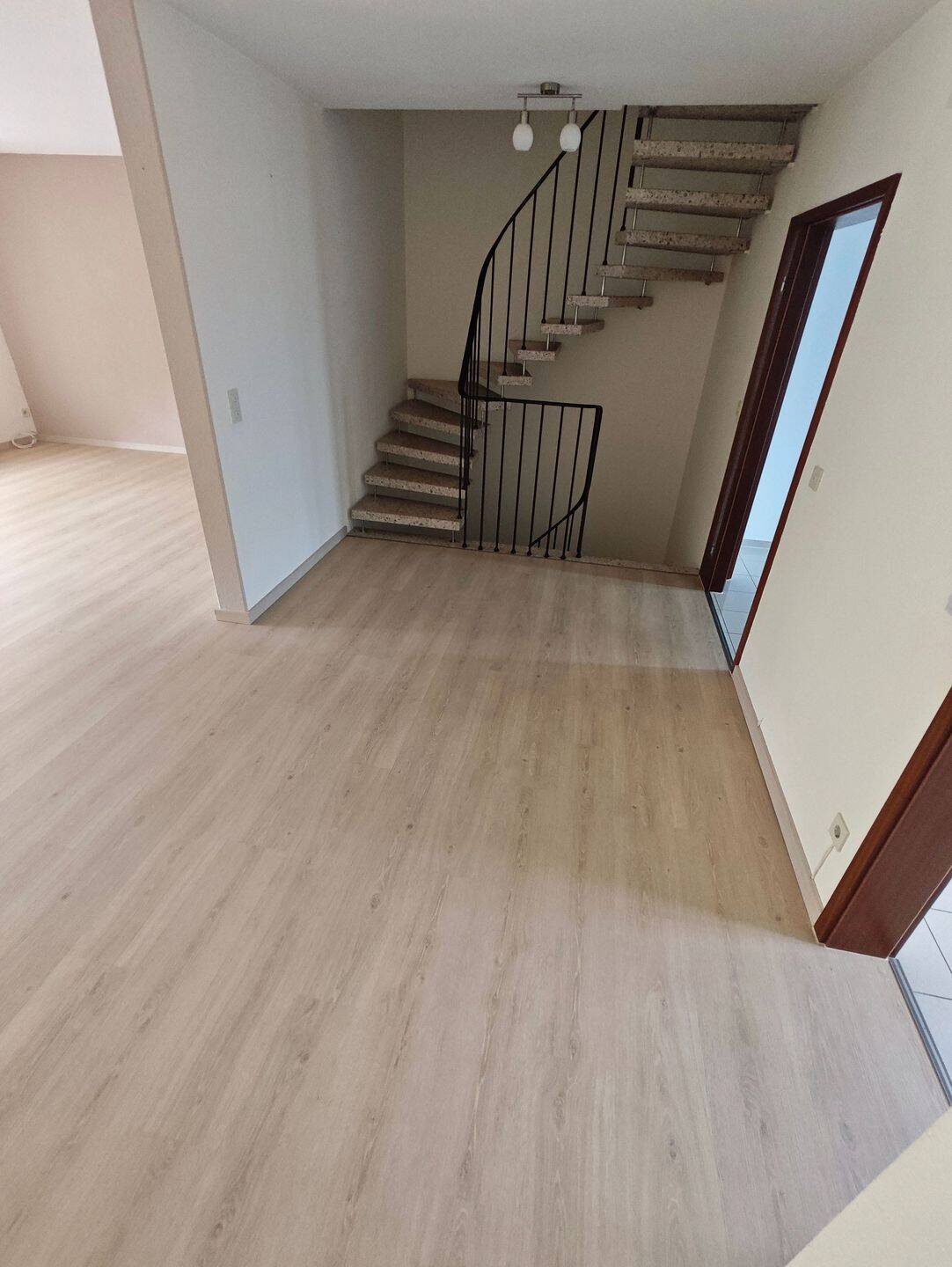 Sehr gepflegtes Reihenmittelhaus zum Kauf – Nürnberg – Vorschaubild 7