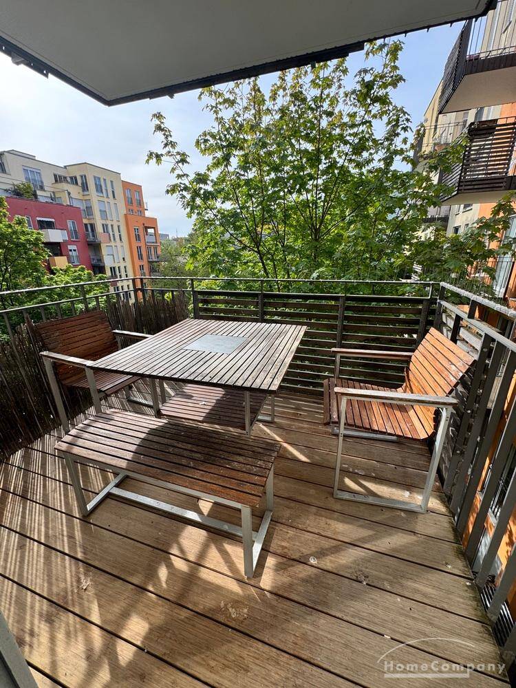 Moderne, helle Loftwohnung mit Süd-Balkon am Kustermann Park - zentral & ruhig