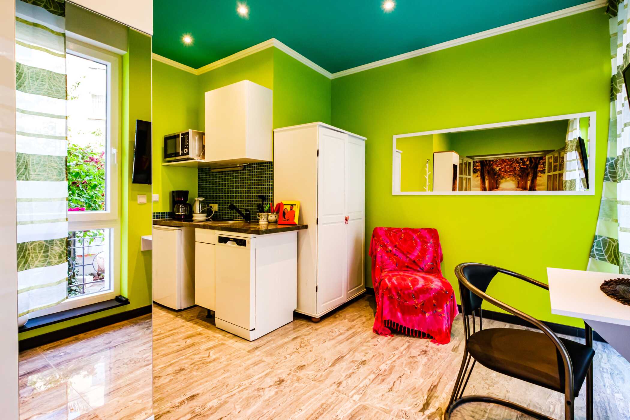 Liebevoll eingerichtetes, großartiges Apartment in Bonn – Bonn – Vorschaubild 7