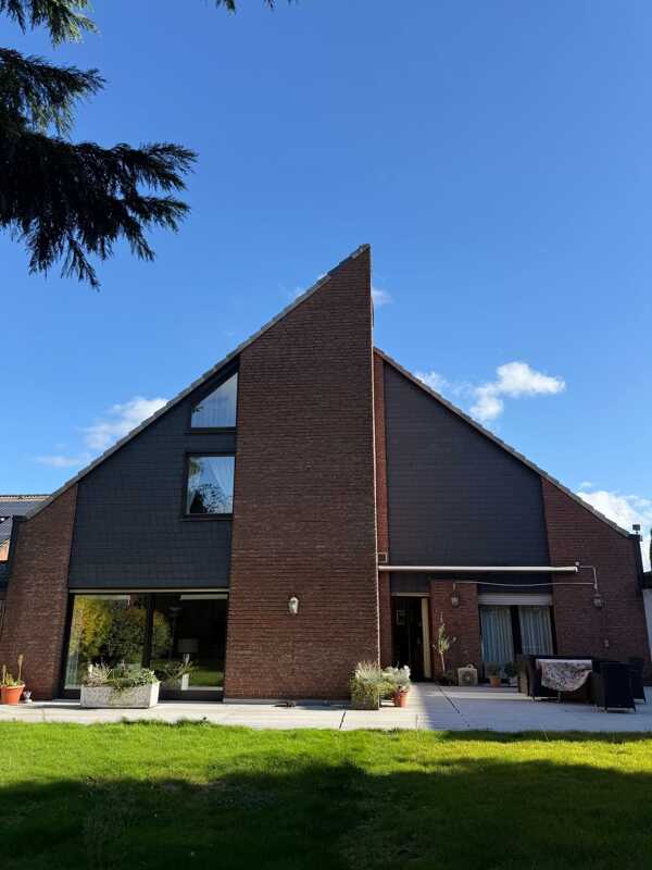 Haus in 47441 Moers mit 209,9 m² kaufen